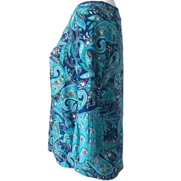 Vera Bradley Blue Daisy Paisley Flutter Sleeve V Neck Pullover Size S NWT - Picture 3 of 9